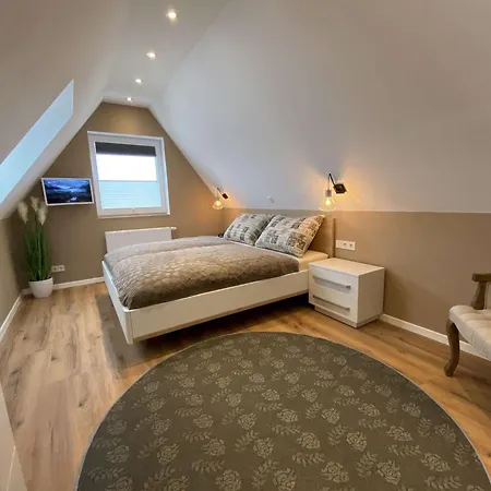 Strandhaus - Backbord Apartment